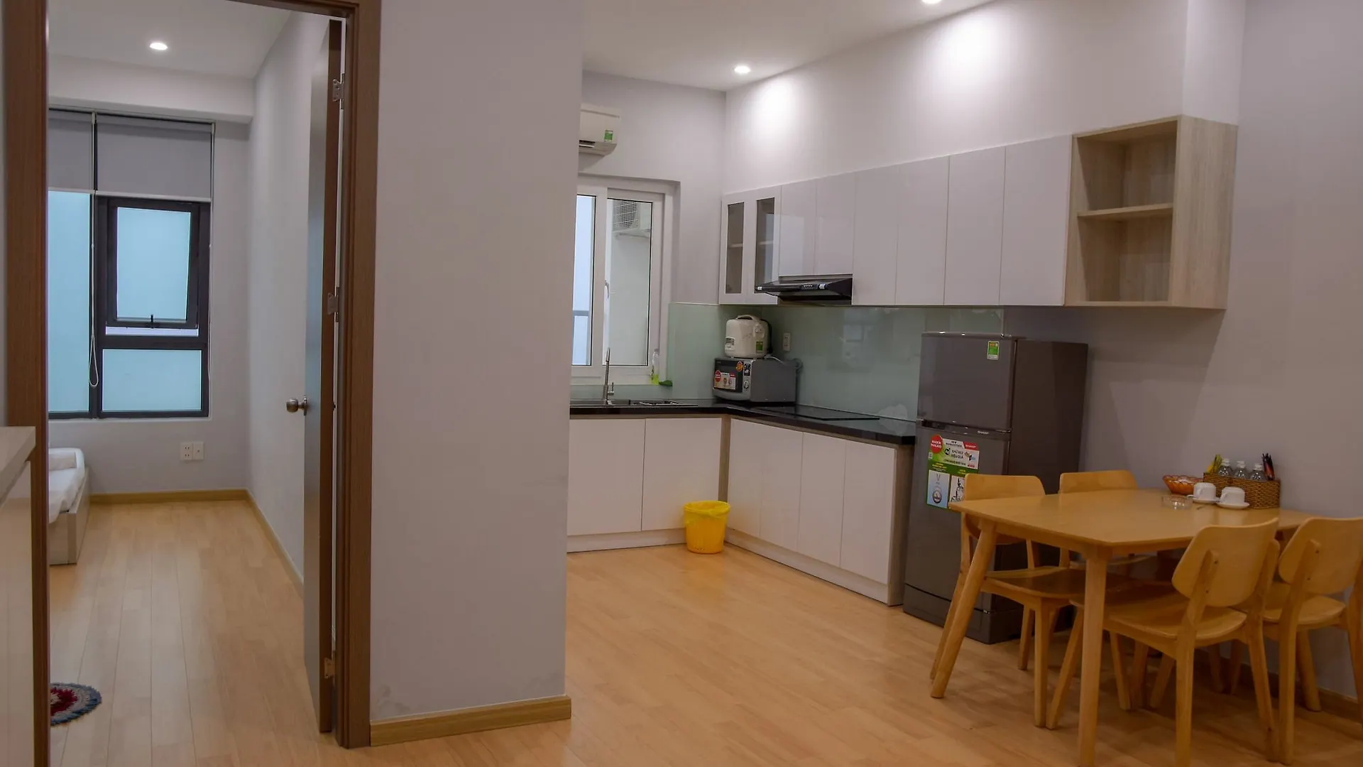 Dolphin Apartment Nha Trang 0*,  Vietnam