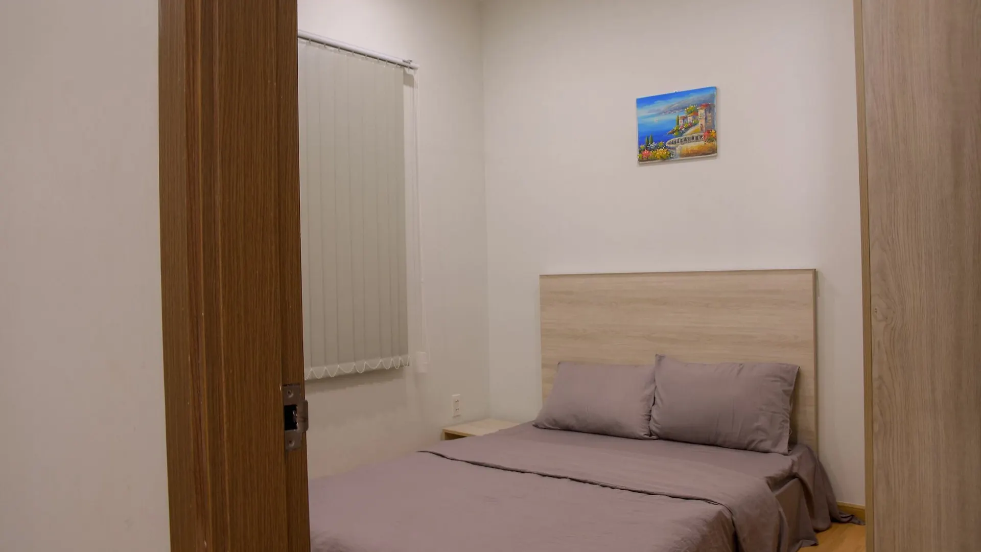 Dolphin Apartment Nha Trang