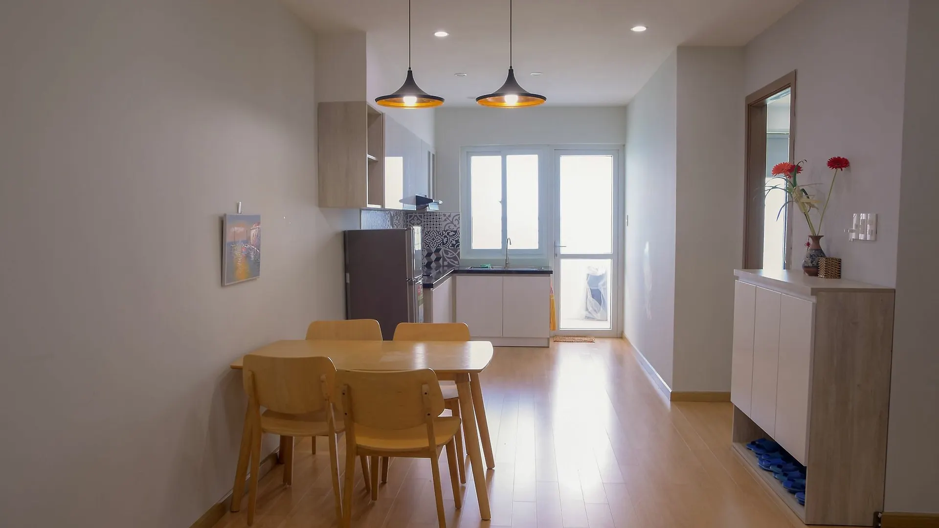 Dolphin Apartment Nha Trang