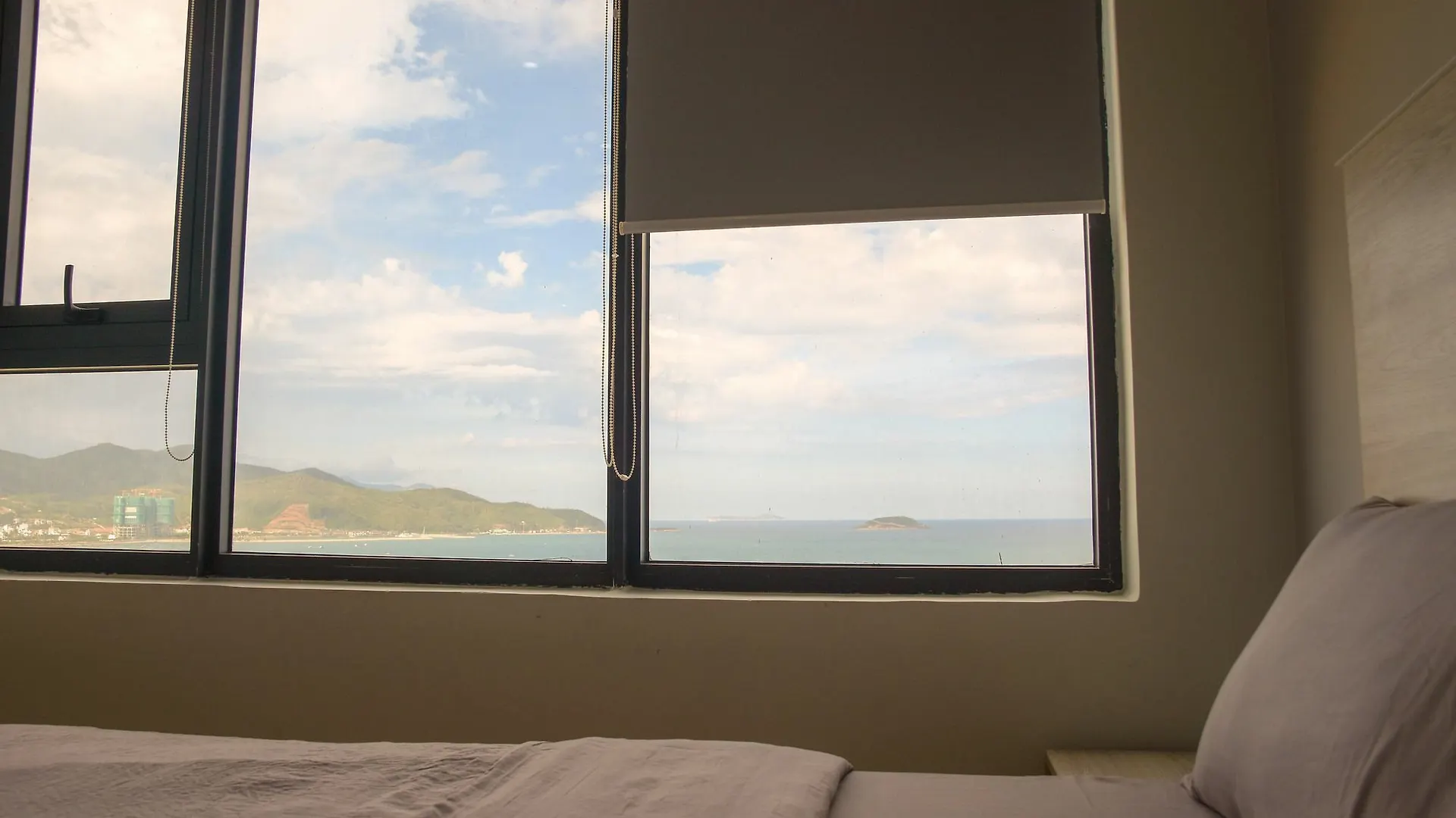 Dolphin Apartment Nha Trang