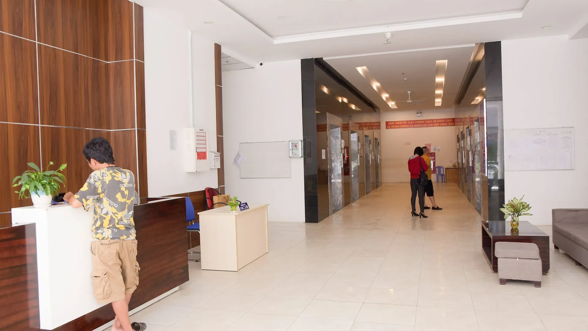Dolphin Apartment Nha Trang